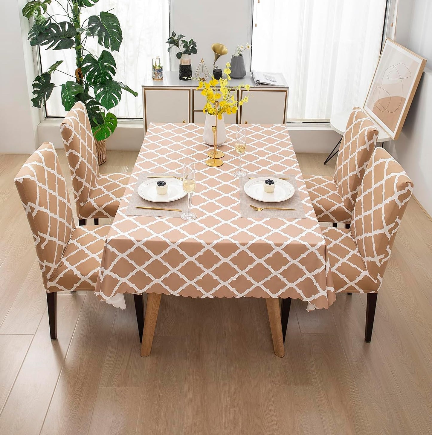 Cream Diamond Chair & Table Cover